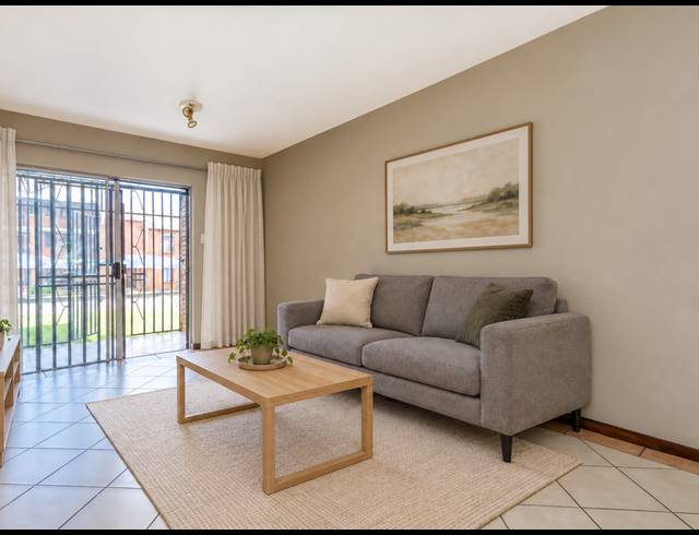 2 BEDROOM APARTMENT FOR SALE IN NOORDWYK